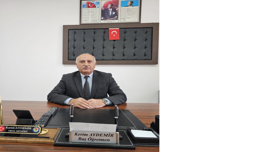 Başöğretmen Kerim AYDEMİR - Okul Müdürü